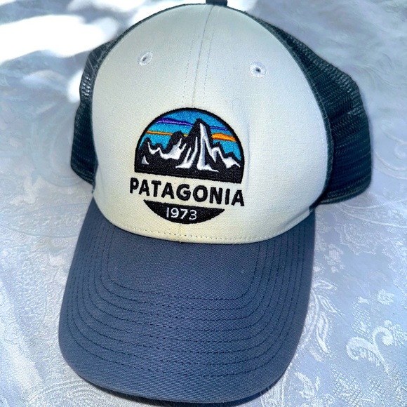 Patagonia Hat Cap Snapback Trucker Blue Fitz Roy Scope LoPro Outdoor Hiking - Picture 1 of 4